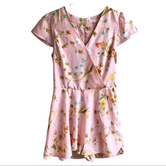 Copper Key Floral Print Romper Size S Faux Wrap Short Flutter Sleeves Outfit - Picture 1 of 12